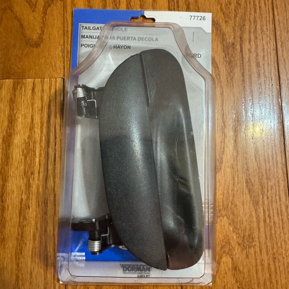 New Dorman Tailgate Handle in Black for Select Ford Truck Models